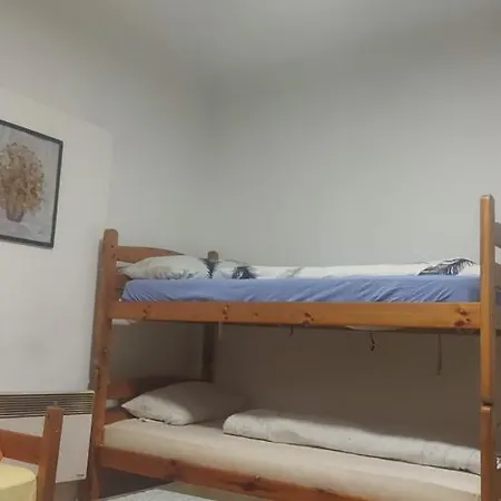 Hostel Restoran Ruza *